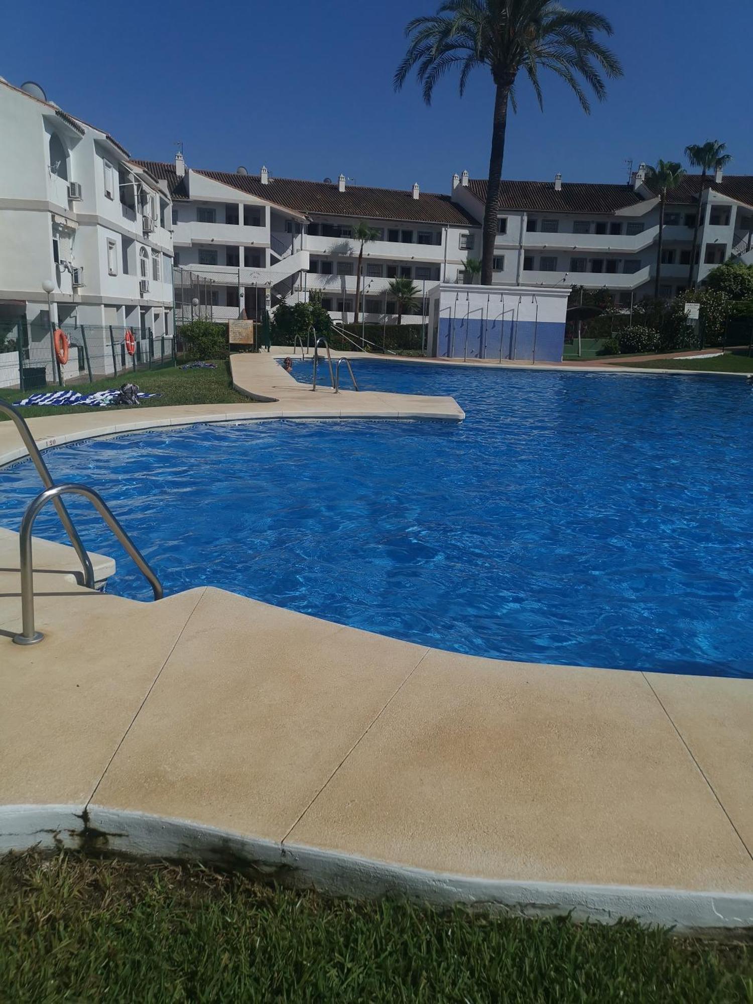 Apartamento Aquila Parque 丰希罗拉 外观 照片